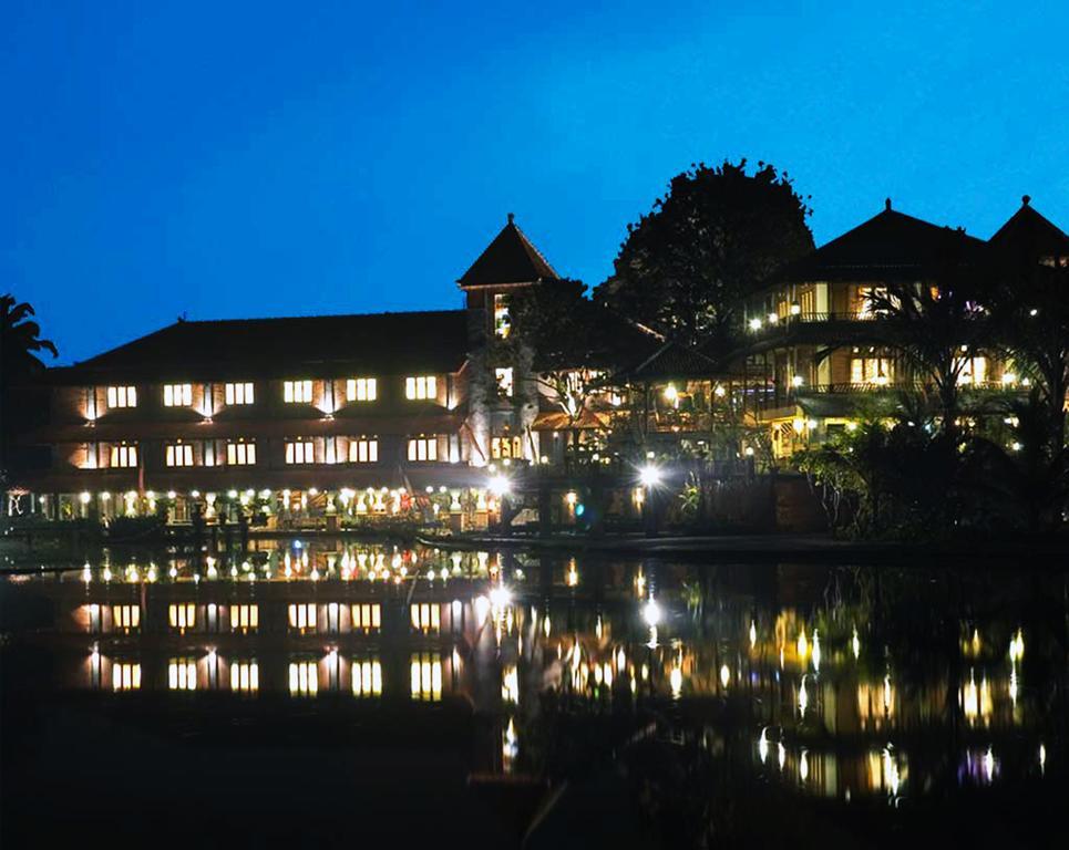 Bumi Cikeas Sentul Bogor Hotel Exterior photo