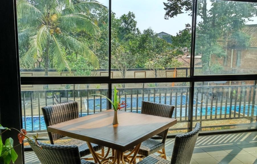 Bumi Cikeas Sentul Bogor Hotel Exterior photo