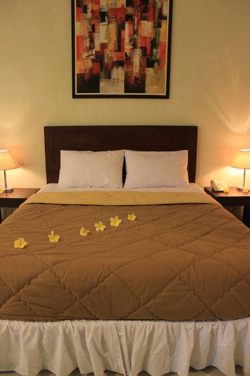 Bumi Cikeas Sentul Bogor Hotel Room photo